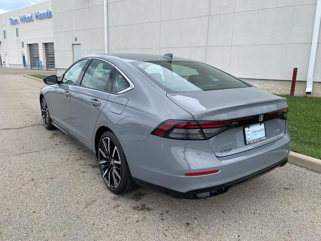 new 2025 Honda Accord Hybrid car, priced at $40,905