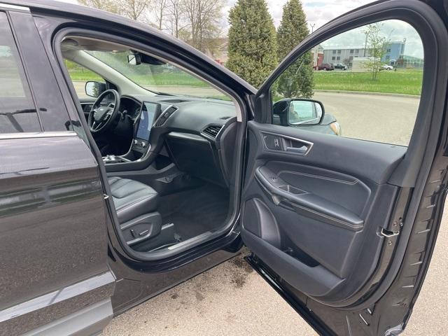 used 2022 Ford Edge car, priced at $20,947