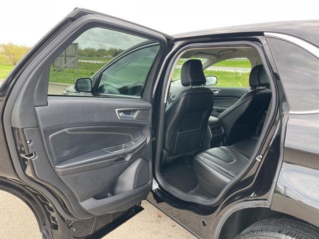 used 2022 Ford Edge car, priced at $20,947