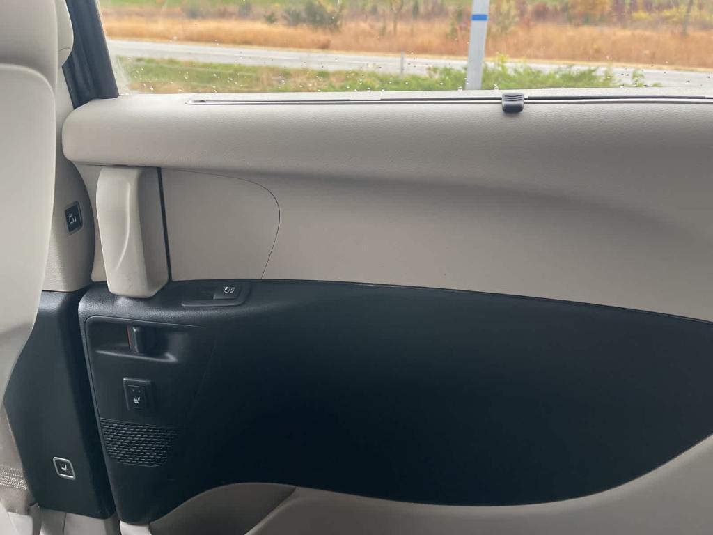 used 2017 Chrysler Pacifica car, priced at $14,899