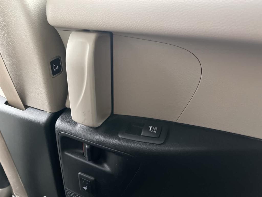 used 2017 Chrysler Pacifica car, priced at $14,899