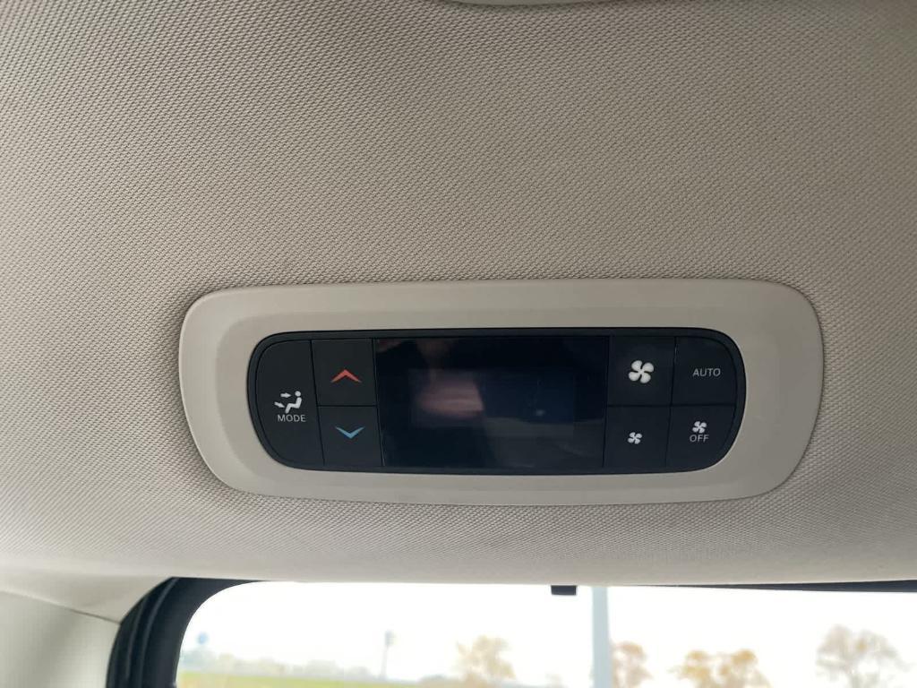 used 2017 Chrysler Pacifica car, priced at $14,899