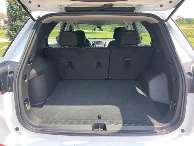 used 2022 Chevrolet Equinox car, priced at $22,979