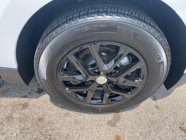 used 2022 Chevrolet Equinox car, priced at $22,979
