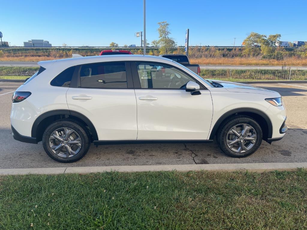new 2026 Honda HR-V car, priced at $29,605