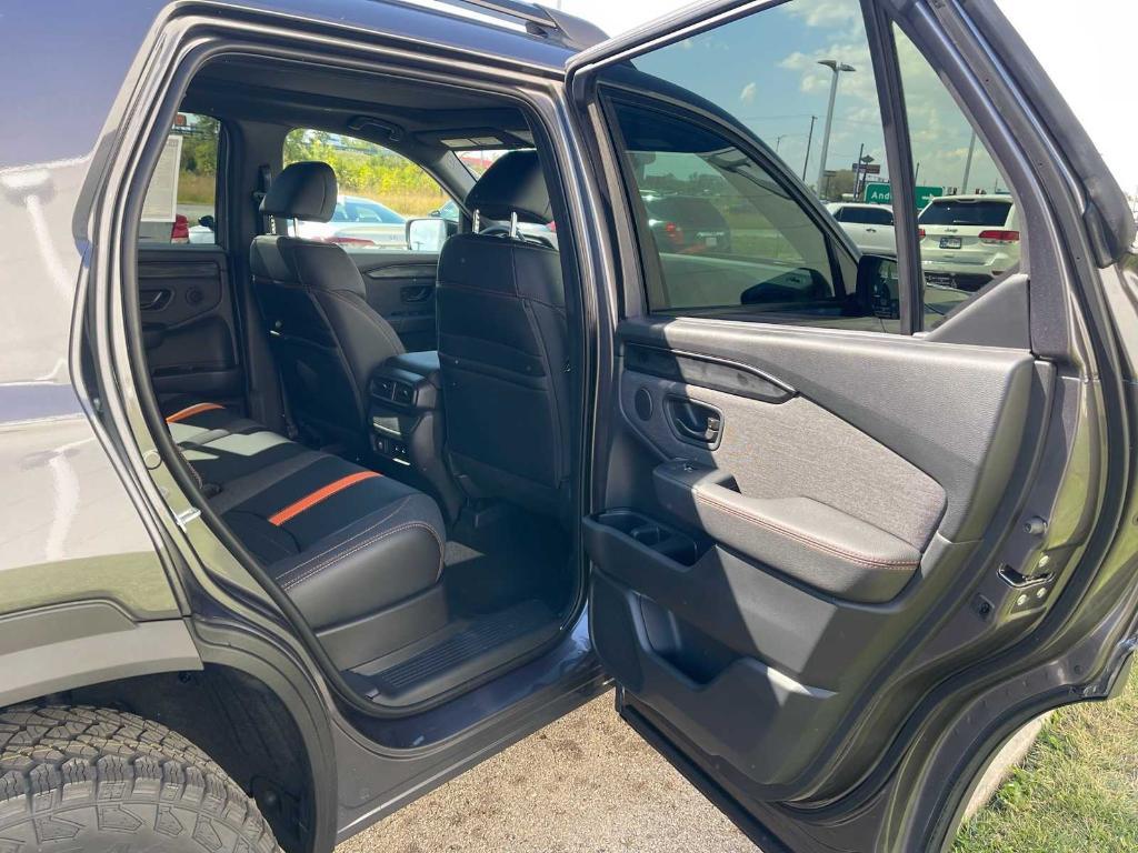 new 2026 Honda Passport car, priced at $47,041