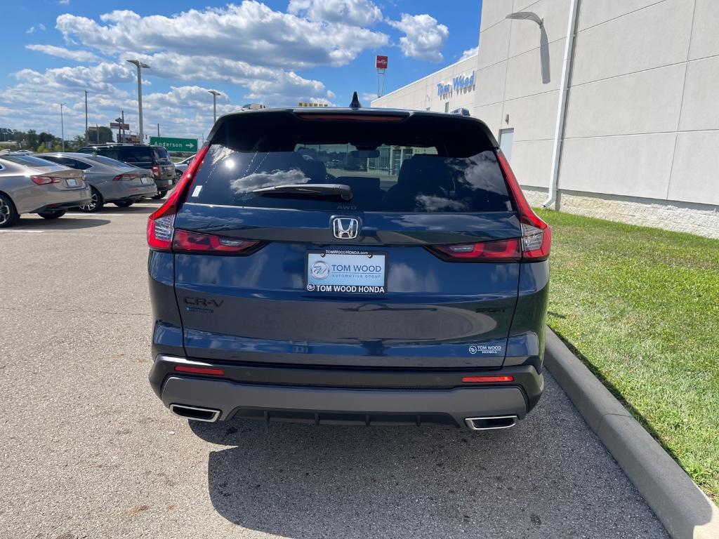 new 2026 Honda CR-V Hybrid car, priced at $41,675
