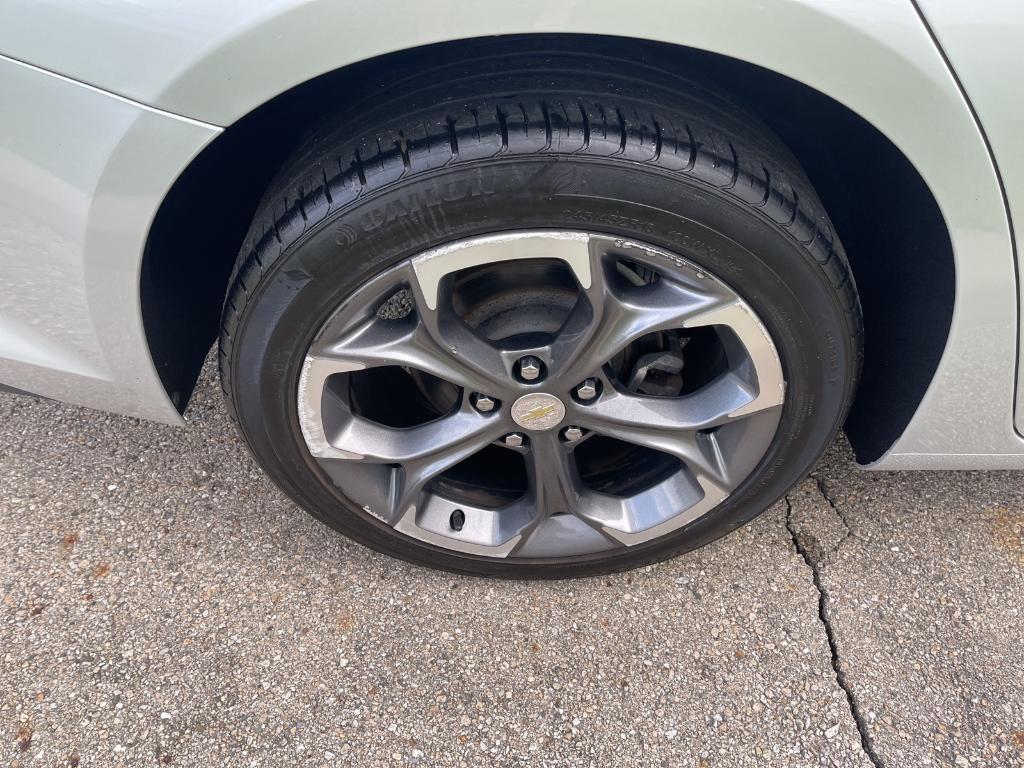 used 2020 Chevrolet Malibu car, priced at $15,760
