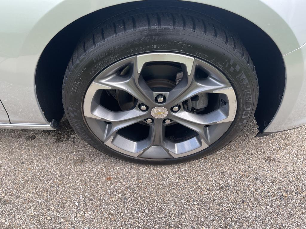 used 2020 Chevrolet Malibu car, priced at $15,760
