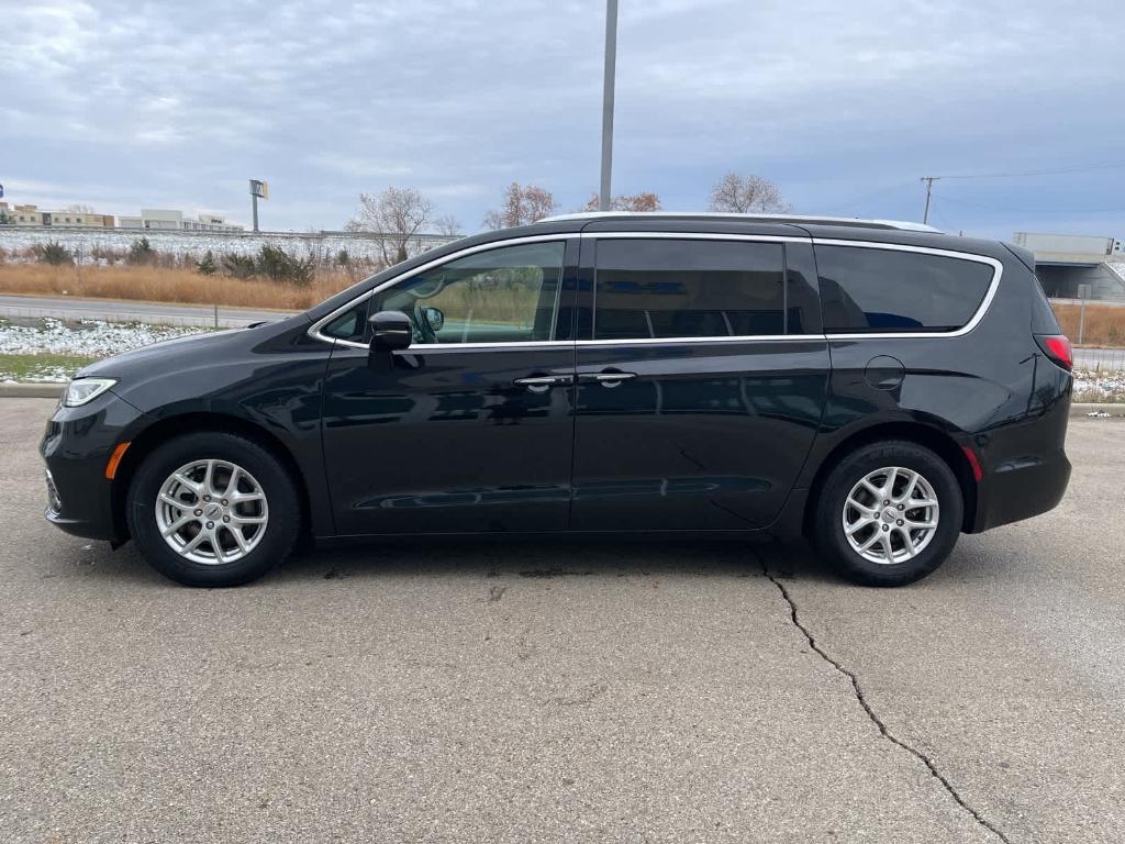 used 2021 Chrysler Pacifica car, priced at $19,989