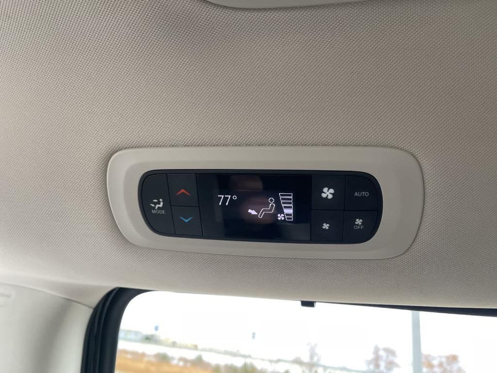 used 2021 Chrysler Pacifica car, priced at $19,989