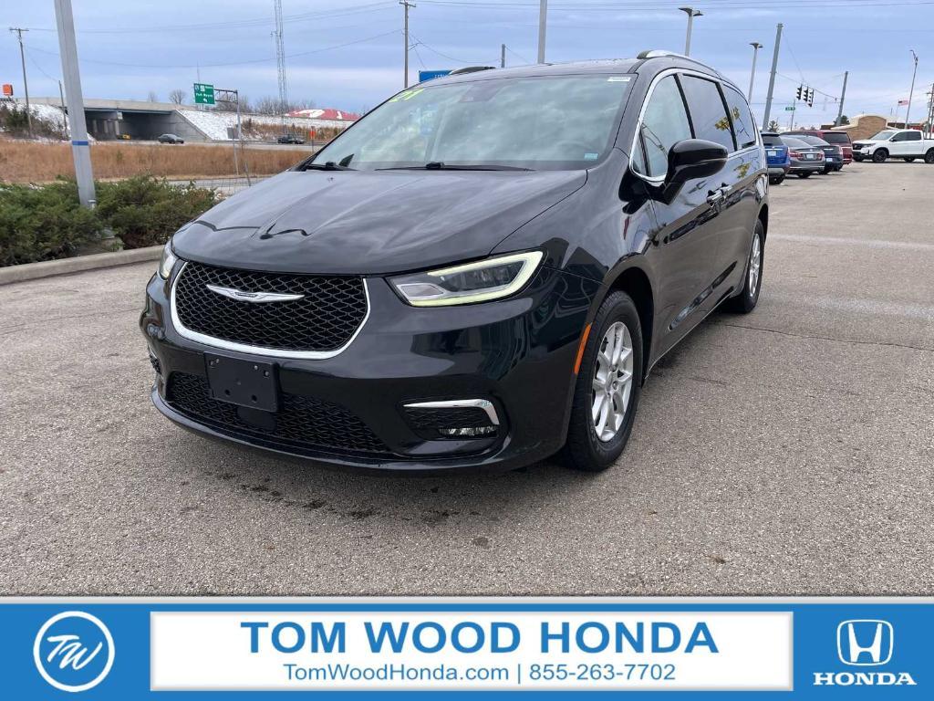 used 2021 Chrysler Pacifica car, priced at $19,989