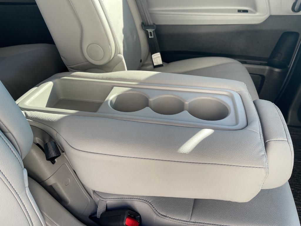 used 2024 Honda Odyssey car, priced at $38,999