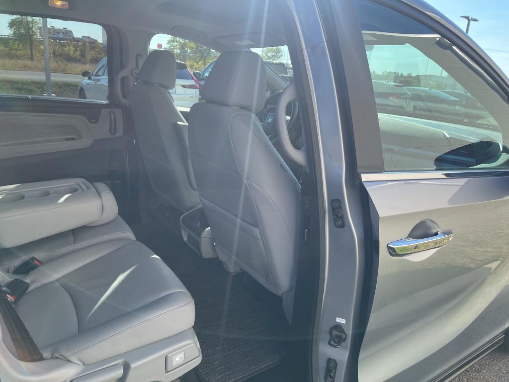 used 2024 Honda Odyssey car, priced at $38,999