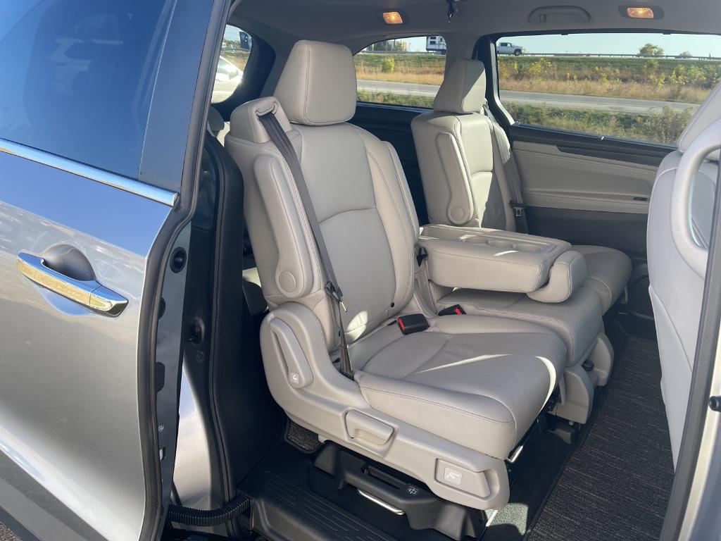 used 2024 Honda Odyssey car, priced at $38,999