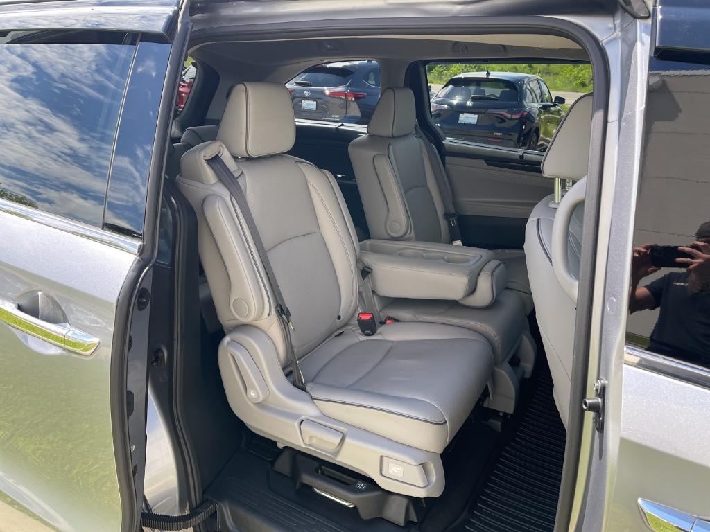used 2023 Honda Odyssey car, priced at $44,948