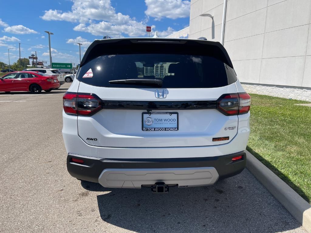 new 2025 Honda Pilot car, priced at $51,350