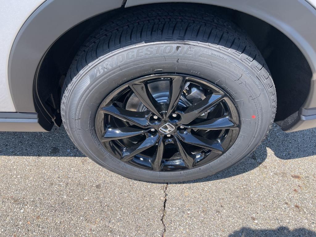 new 2026 Honda CR-V Hybrid car, priced at $41,620