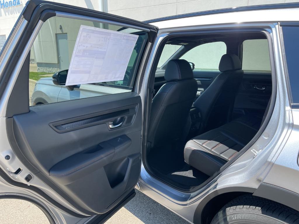 new 2026 Honda CR-V Hybrid car, priced at $41,620
