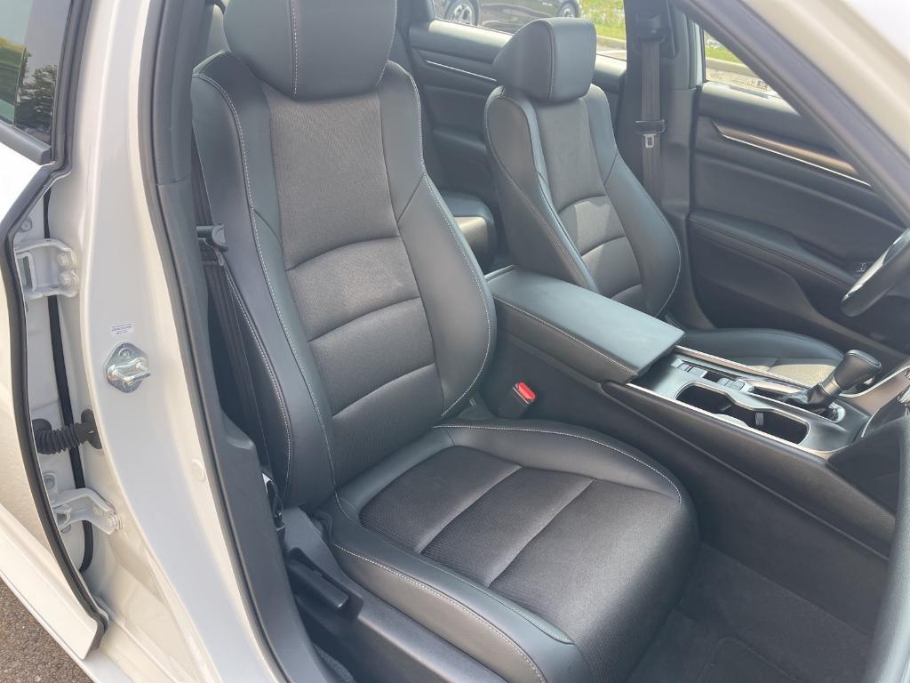 used 2022 Honda Accord car, priced at $27,484