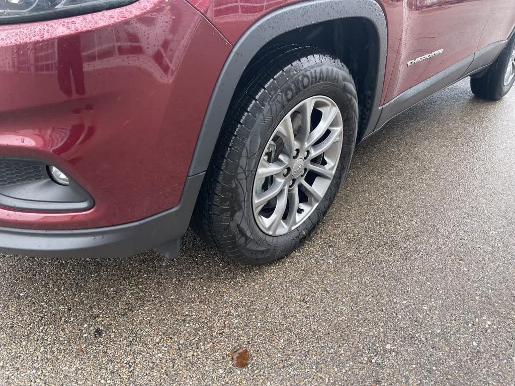 used 2021 Jeep Cherokee car, priced at $21,750