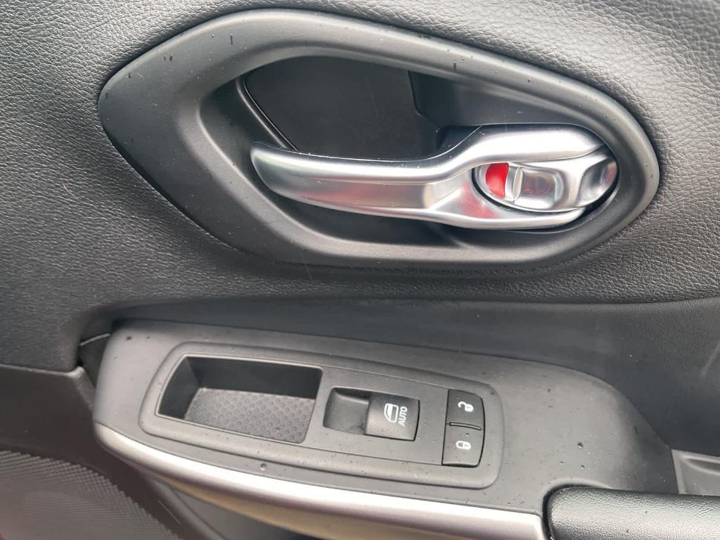 used 2021 Jeep Cherokee car, priced at $21,750