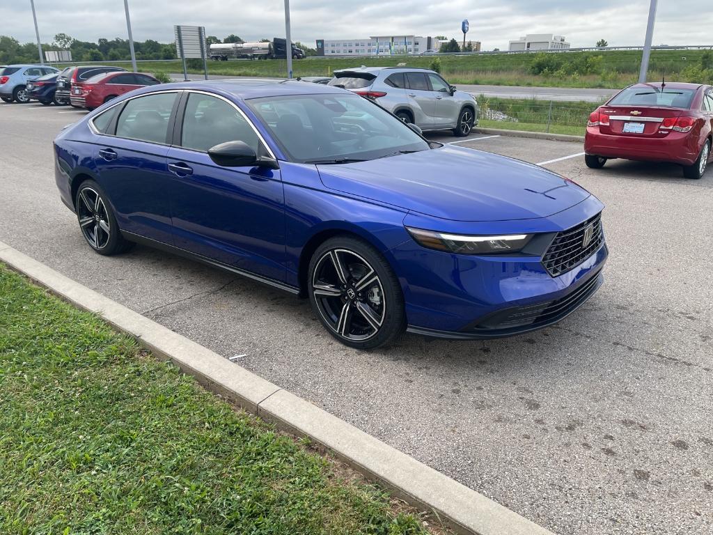 new 2025 Honda Accord Hybrid car, priced at $35,250