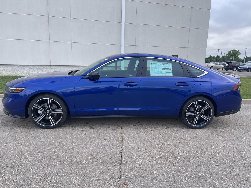 new 2025 Honda Accord Hybrid car, priced at $35,250