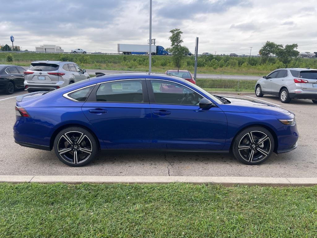 new 2025 Honda Accord Hybrid car, priced at $35,250