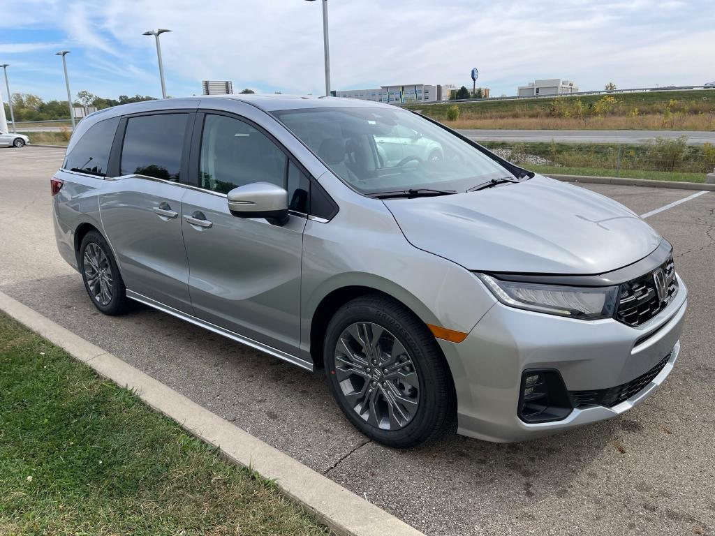 new 2026 Honda Odyssey car, priced at $48,990