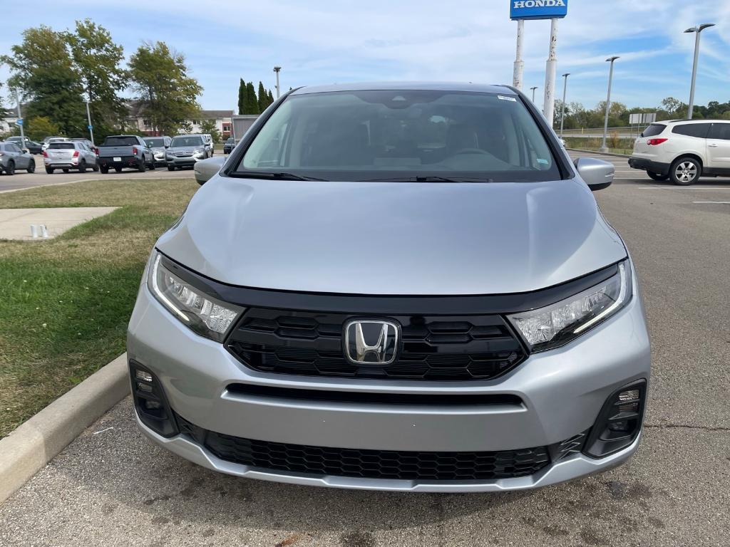 new 2026 Honda Odyssey car, priced at $48,990