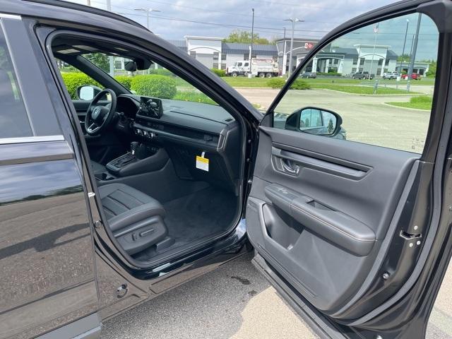 new 2025 Honda CR-V Hybrid car, priced at $40,545