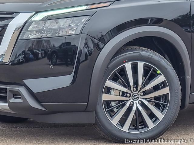 new 2025 Nissan Pathfinder car, priced at $54,605