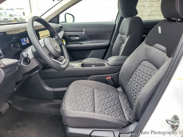 new 2025 Nissan Kicks car, priced at $27,110