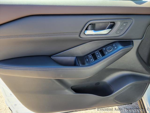 used 2023 Nissan Rogue car, priced at $32,995