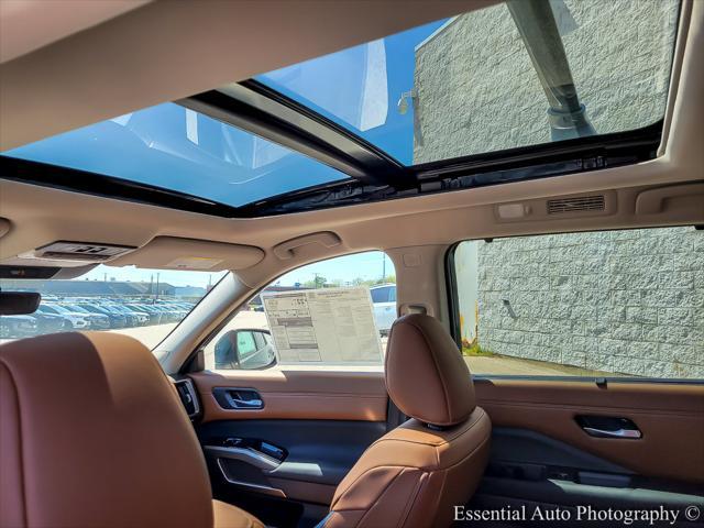 new 2025 Nissan Pathfinder car, priced at $50,485