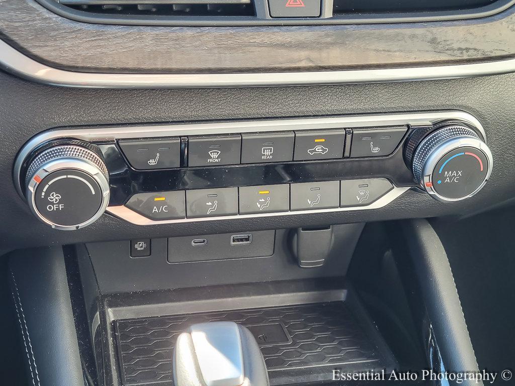 used 2023 Nissan Altima car, priced at $24,999