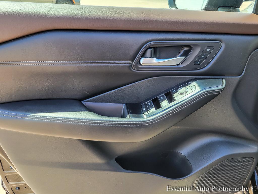 used 2022 Nissan Rogue car, priced at $24,899