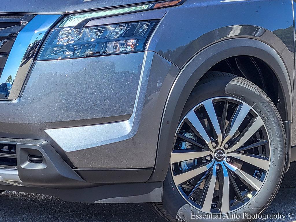 new 2025 Nissan Pathfinder car, priced at $44,846