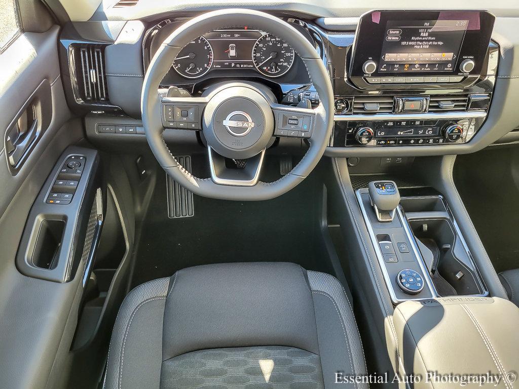 new 2025 Nissan Pathfinder car, priced at $34,478