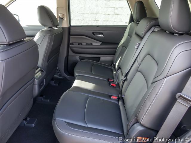 new 2025 Nissan Pathfinder car, priced at $44,415