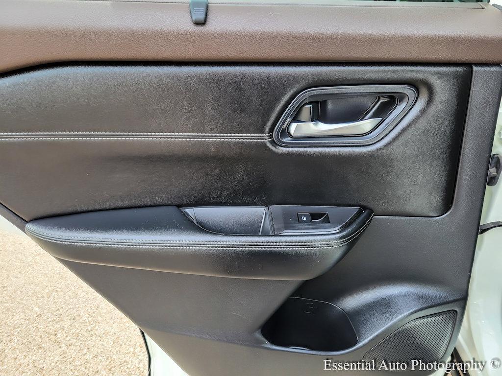 used 2022 Nissan Rogue car, priced at $21,991