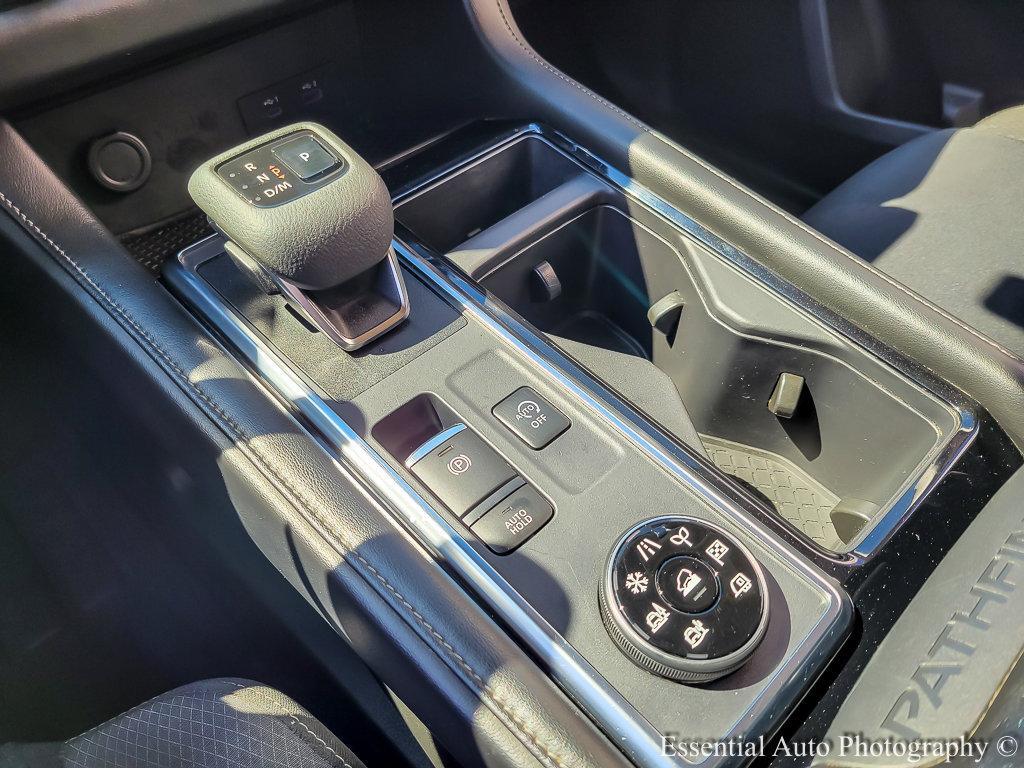 used 2024 Nissan Pathfinder car, priced at $30,999