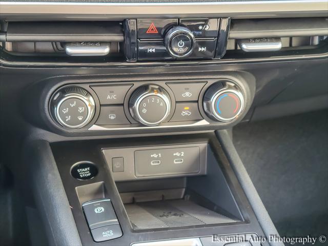 new 2025 Nissan Kicks car, priced at $24,904