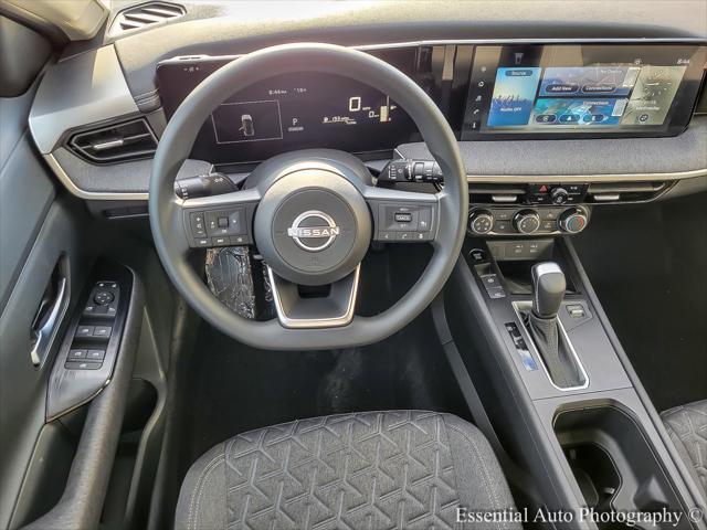 new 2025 Nissan Kicks car, priced at $24,904