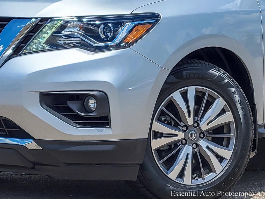 used 2020 Nissan Pathfinder car, priced at $22,999