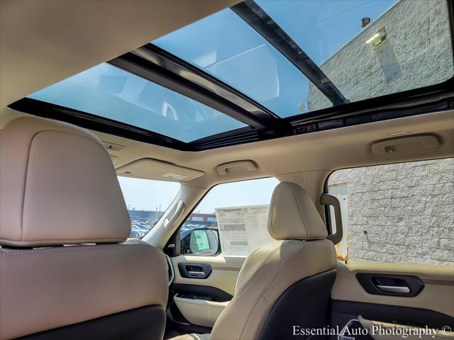 new 2025 Nissan Armada car, priced at $76,876