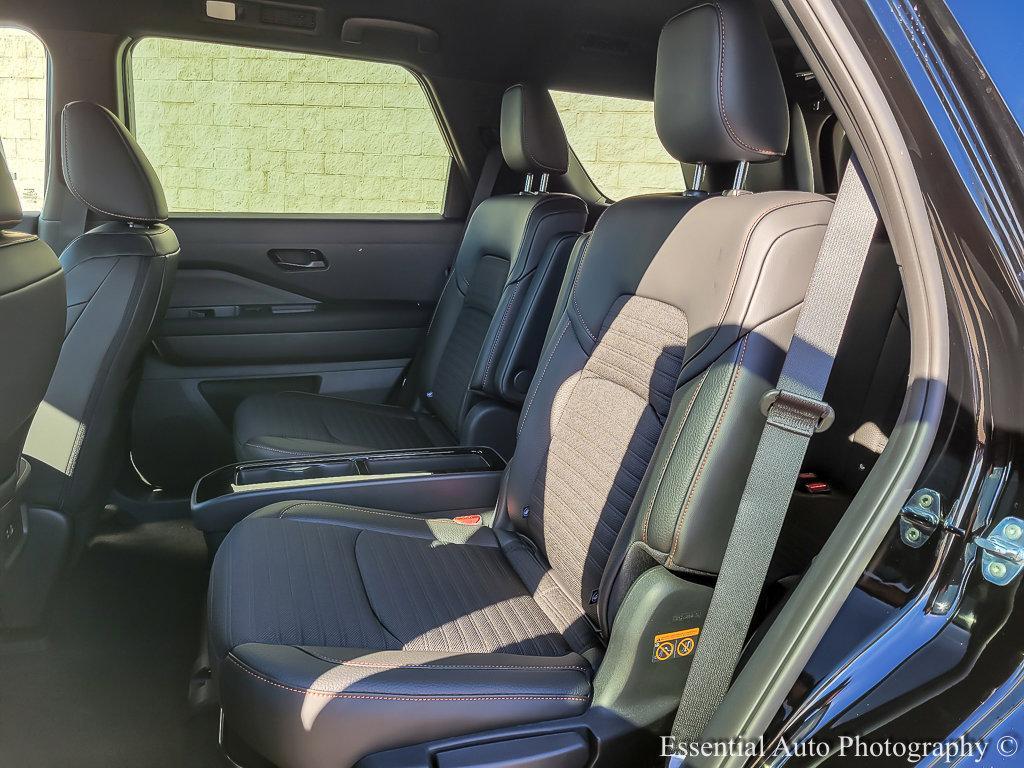 new 2025 Nissan Pathfinder car, priced at $36,687