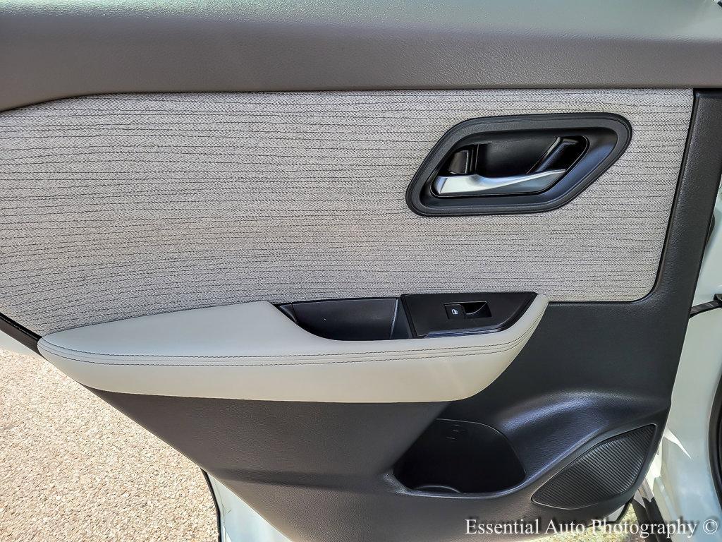 used 2021 Nissan Rogue car, priced at $23,295