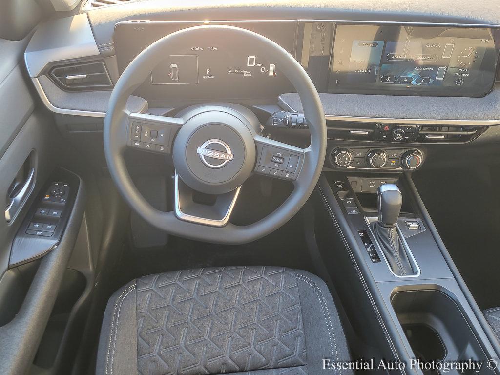new 2025 Nissan Kicks car, priced at $26,066